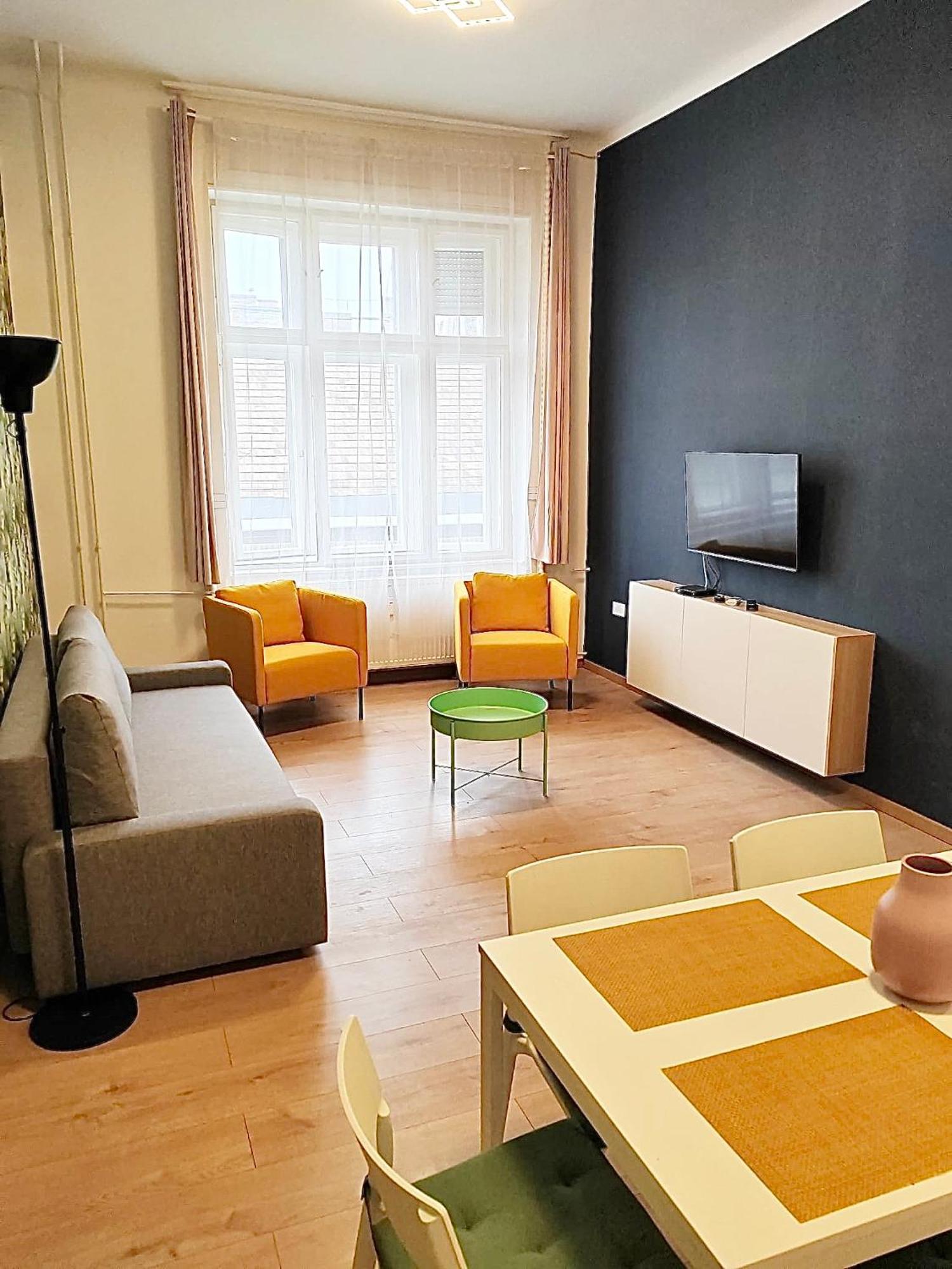Home R1274 #Freeparking Budapest Bagian luar foto